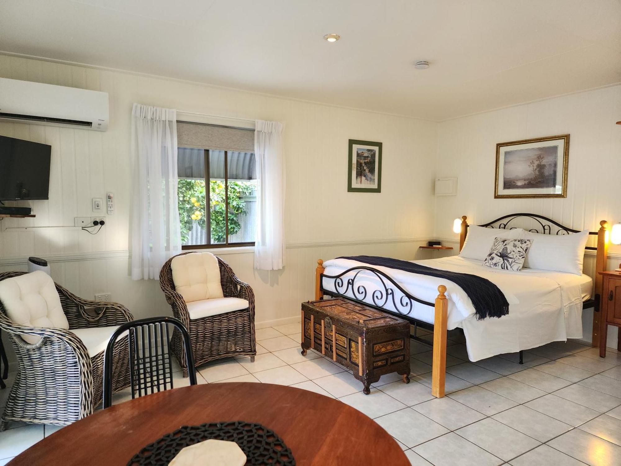 Chillagoe Cabins And Tours Exterior photo